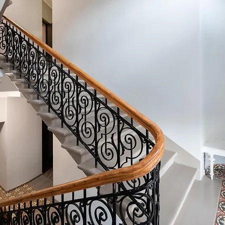 아파트 Urban Chic I New & Modern I Design Bed