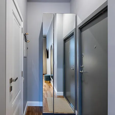 Urban Chic I New & Modern I Design Bed Apartamento