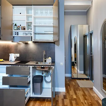 Urban Chic I New & Modern I Design Bed Apartamento