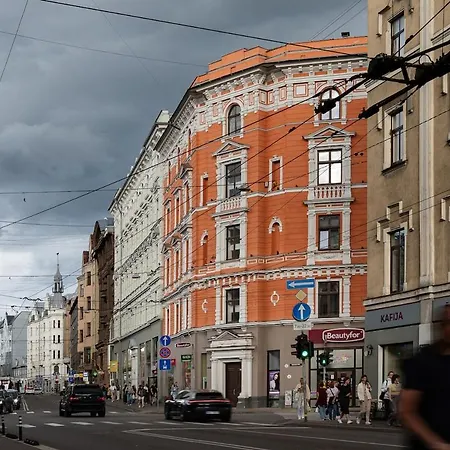 Urban Chic I New & Modern I Design Bed Lägenhet *