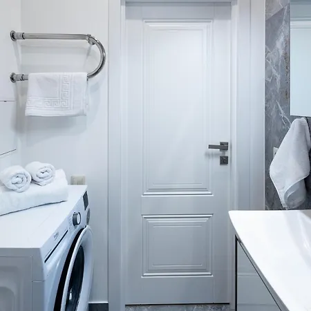 Dzīvoklis Urban Chic I New & Modern I Design Bed