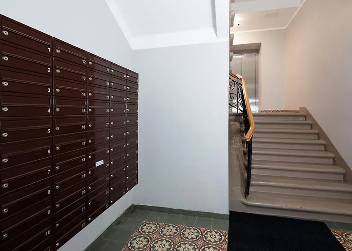 Urban Chic I New & Modern I Design Bed *