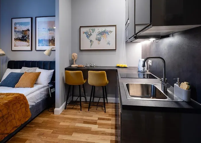 Urban Chic I New & Modern I Design Bed Apartment *